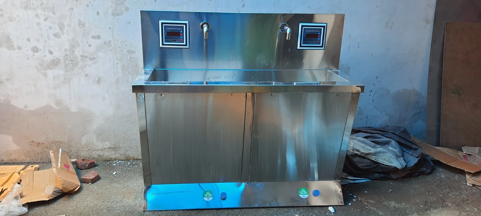 Scrub Sink