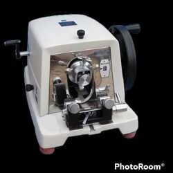 Fully Automatic Microtome